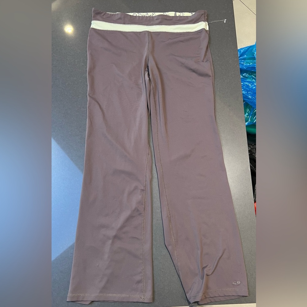 Grey Champion leggings